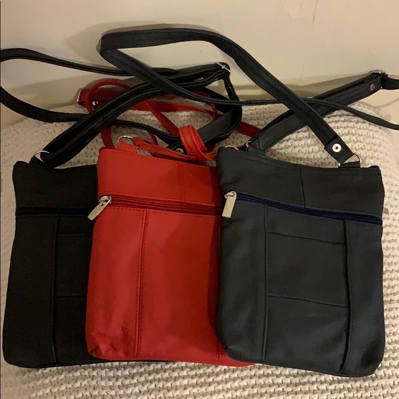 BUNDLE leather purses black/red/navy with pockets. - Picture 2 of 7